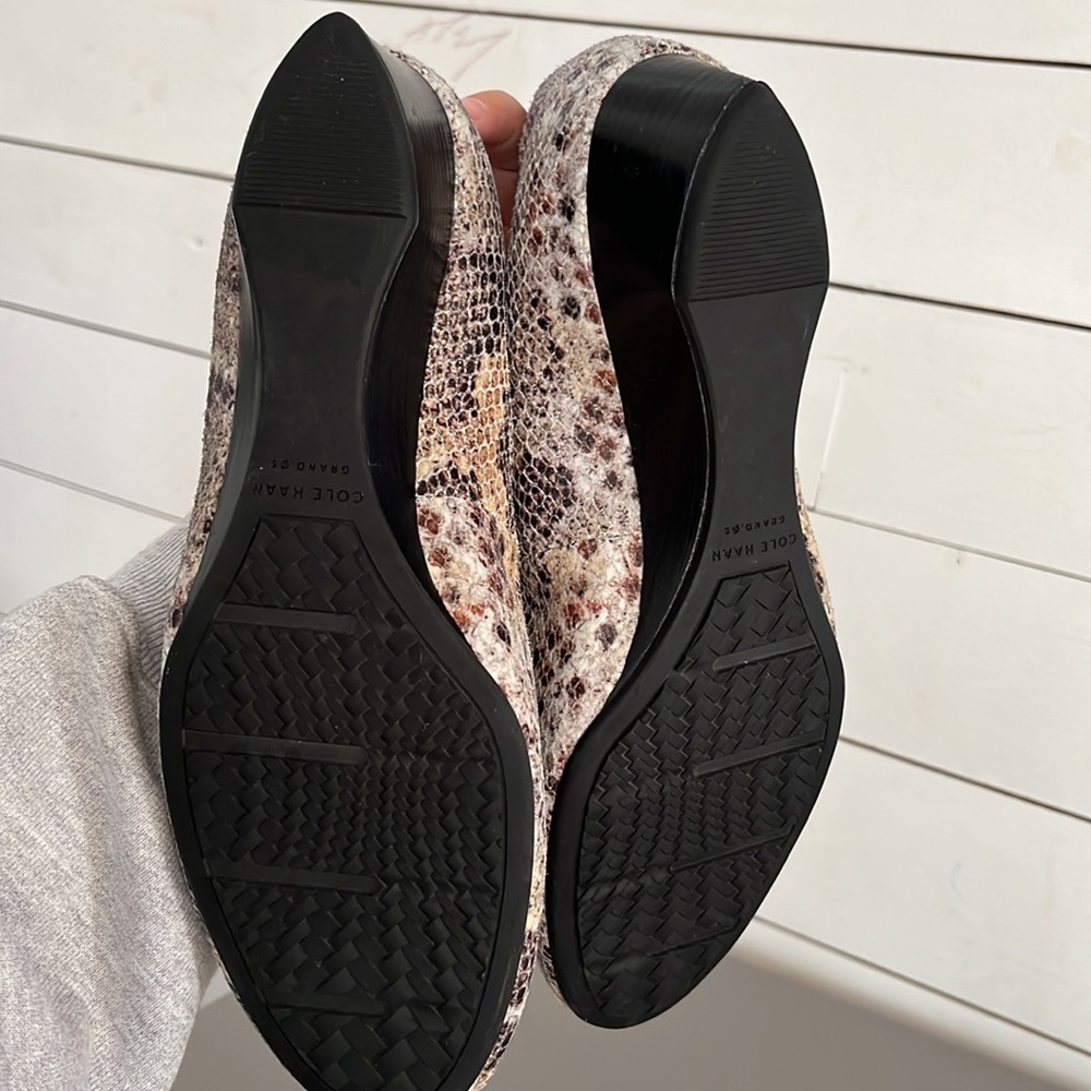 Cole Haan wedge snake print shoe size 10 - Picture 5 of 8
